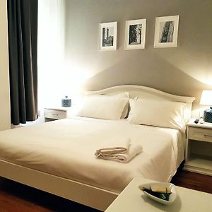Camera con letto king size